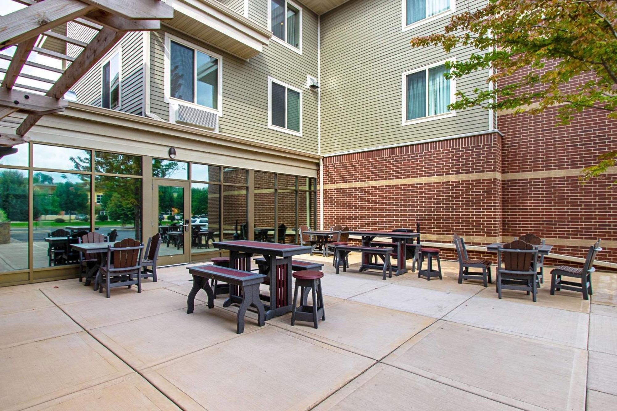 Mainstay Suites Madison - Monona Εξωτερικό φωτογραφία